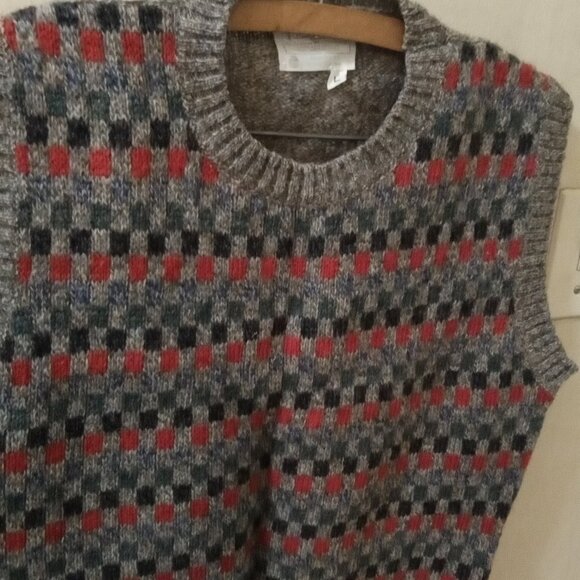 Pendleton Sz L Sweater Vest - Wool brown with blue red green checkers - Picture 4 of 6